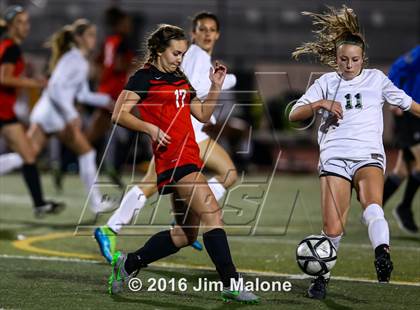 Thumbnail 2 in San Ramon Valley vs. Monte Vista (CIF NCS D1 Semifinals) photogallery.