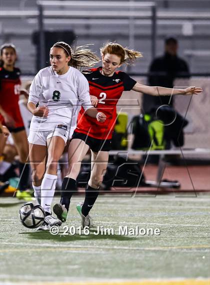 Thumbnail 1 in San Ramon Valley vs. Monte Vista (CIF NCS D1 Semifinals) photogallery.
