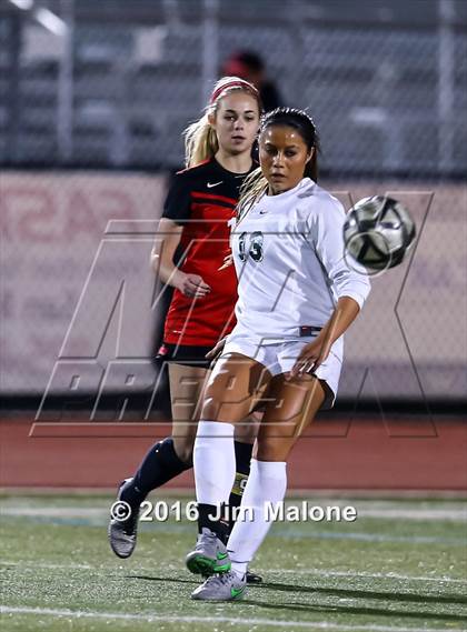 Thumbnail 3 in San Ramon Valley vs. Monte Vista (CIF NCS D1 Semifinals) photogallery.