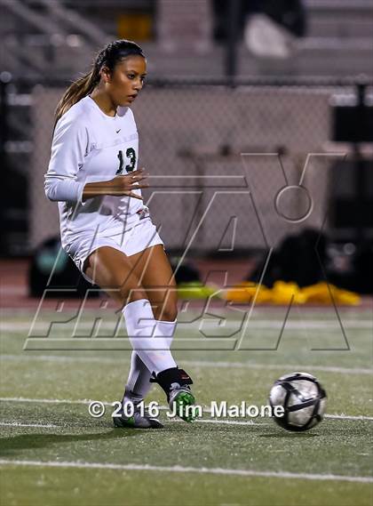 Thumbnail 3 in San Ramon Valley vs. Monte Vista (CIF NCS D1 Semifinals) photogallery.