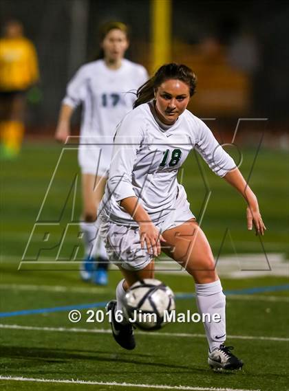 Thumbnail 1 in San Ramon Valley vs. Monte Vista (CIF NCS D1 Semifinals) photogallery.