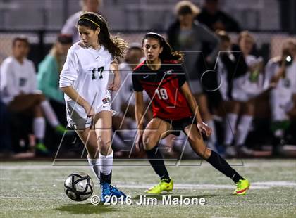 Thumbnail 2 in San Ramon Valley vs. Monte Vista (CIF NCS D1 Semifinals) photogallery.
