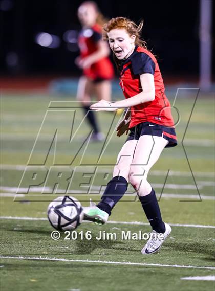 Thumbnail 1 in San Ramon Valley vs. Monte Vista (CIF NCS D1 Semifinals) photogallery.