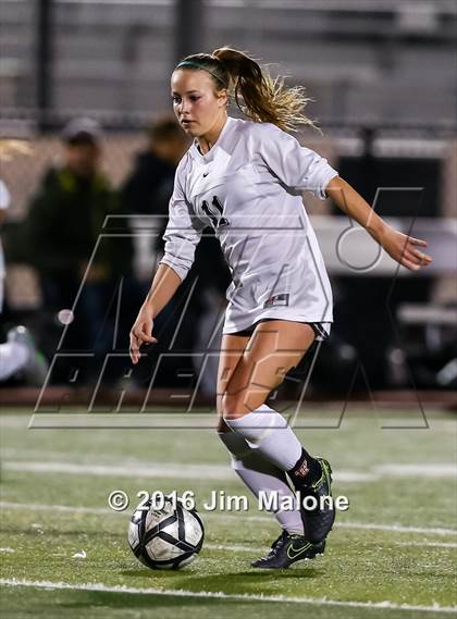 Thumbnail 1 in San Ramon Valley vs. Monte Vista (CIF NCS D1 Semifinals) photogallery.