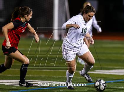 Thumbnail 2 in San Ramon Valley vs. Monte Vista (CIF NCS D1 Semifinals) photogallery.