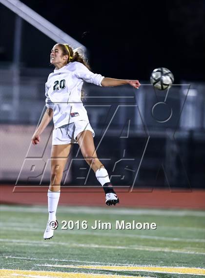 Thumbnail 1 in San Ramon Valley vs. Monte Vista (CIF NCS D1 Semifinals) photogallery.