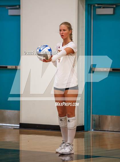 Thumbnail 2 in Harrisburg vs. Redwood (Durango Fall Classic) photogallery.