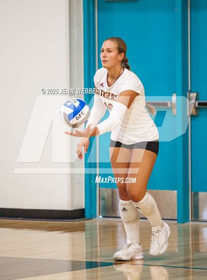 Thumbnail 2 in Harrisburg vs. Redwood (Durango Fall Classic) photogallery.