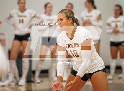 Thumbnail 1 in Harrisburg vs. Redwood (Durango Fall Classic) photogallery.