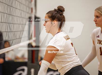 Thumbnail 1 in Harrisburg vs. Redwood (Durango Fall Classic) photogallery.