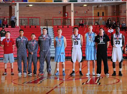 Thumbnail 2 in Shawnee Mission East vs Lawrence Free State (McPherson Invitational Championship) photogallery.