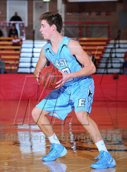 Thumbnail 3 in Shawnee Mission East vs Lawrence Free State (McPherson Invitational Championship) photogallery.