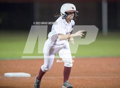 Thumbnail 1 in E.D. White vs Brusly (Nicholls State University) photogallery.