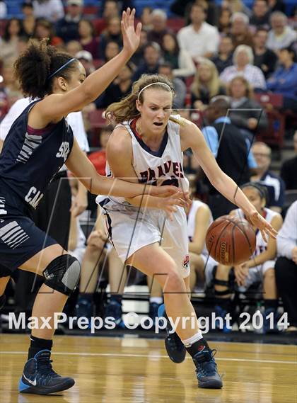 Thumbnail 1 in Justin-Siena vs. Sierra Canyon (CIF State D4 Final) photogallery.