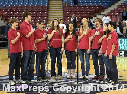 Thumbnail 2 in Justin-Siena vs. Sierra Canyon (CIF State D4 Final) photogallery.