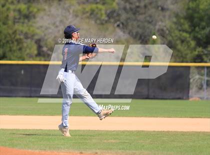 Thumbnail 2 in Weeki Wachee vs Fivay (Farm Bureau Classic) photogallery.