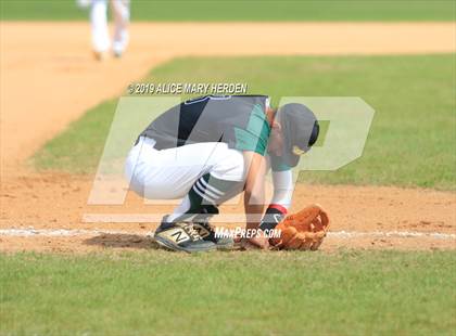 Thumbnail 3 in Weeki Wachee vs Fivay (Farm Bureau Classic) photogallery.
