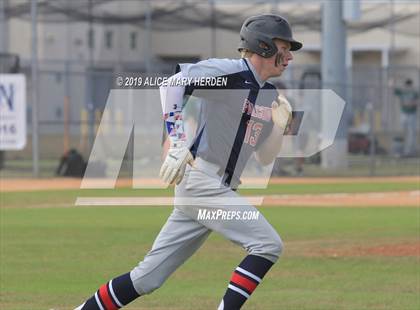 Thumbnail 3 in Weeki Wachee vs Fivay (Farm Bureau Classic) photogallery.