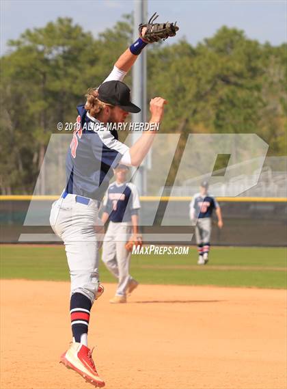 Thumbnail 1 in Weeki Wachee vs Fivay (Farm Bureau Classic) photogallery.