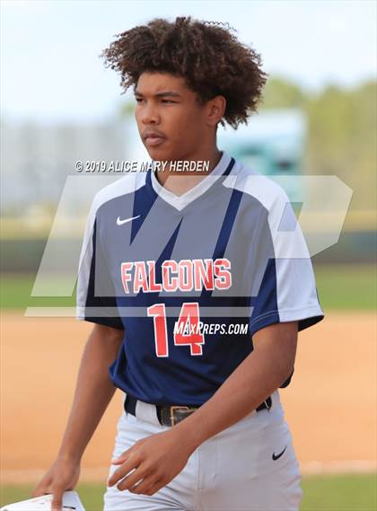 Thumbnail 2 in Weeki Wachee vs Fivay (Farm Bureau Classic) photogallery.