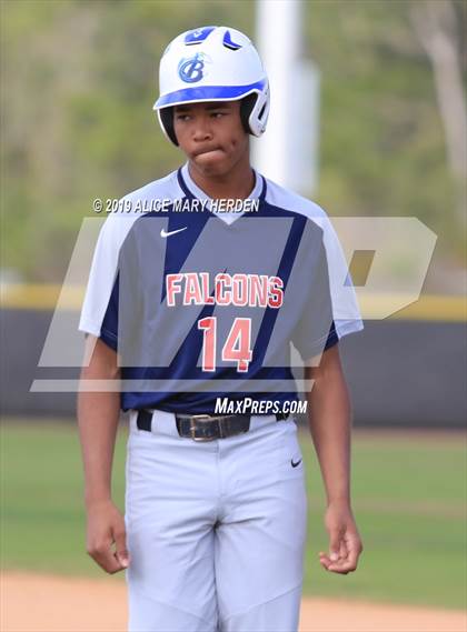 Thumbnail 3 in Weeki Wachee vs Fivay (Farm Bureau Classic) photogallery.