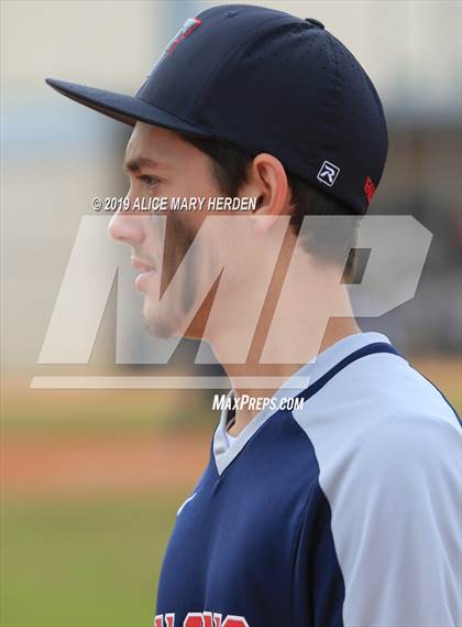 Thumbnail 1 in Weeki Wachee vs Fivay (Farm Bureau Classic) photogallery.