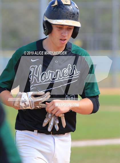 Thumbnail 1 in Weeki Wachee vs Fivay (Farm Bureau Classic) photogallery.