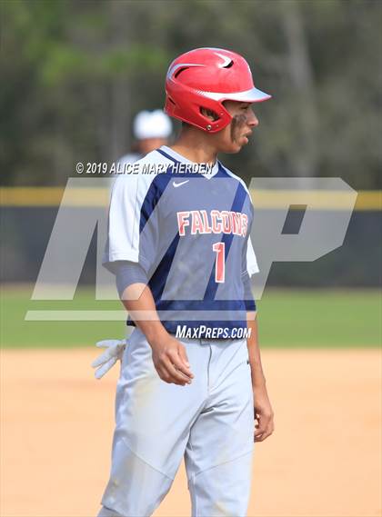 Thumbnail 1 in Weeki Wachee vs Fivay (Farm Bureau Classic) photogallery.