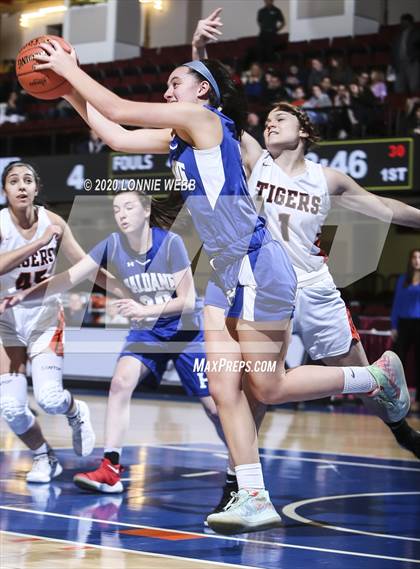 Thumbnail 3 in Haldane vs. Tuckahoe (Section 1 Class C Final) photogallery.