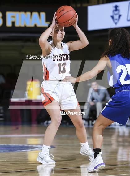 Thumbnail 3 in Haldane vs. Tuckahoe (Section 1 Class C Final) photogallery.