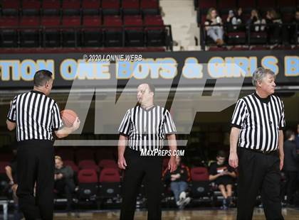 Thumbnail 3 in Haldane vs. Tuckahoe (Section 1 Class C Final) photogallery.