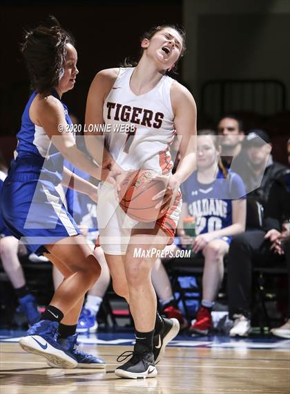 Thumbnail 3 in Haldane vs. Tuckahoe (Section 1 Class C Final) photogallery.