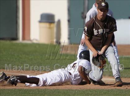 Thumbnail 3 in St. Francis @ Crespi photogallery.