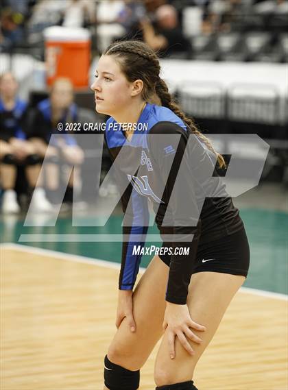 Thumbnail 1 in Pleasant Grove vs. Mountain Ridge (UHSAA 6A Quarterfinal) photogallery.