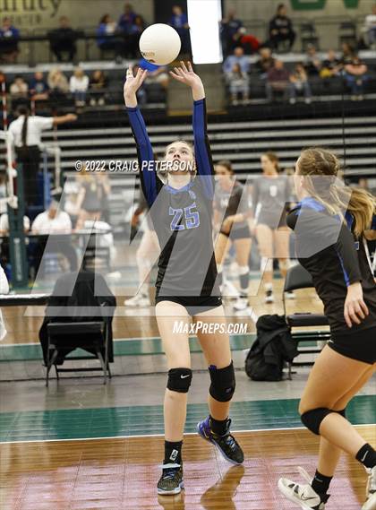 Thumbnail 3 in Pleasant Grove vs. Mountain Ridge (UHSAA 6A Quarterfinal) photogallery.