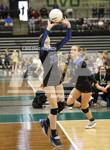 Thumbnail 1 in Pleasant Grove vs. Mountain Ridge (UHSAA 6A Quarterfinal) photogallery.