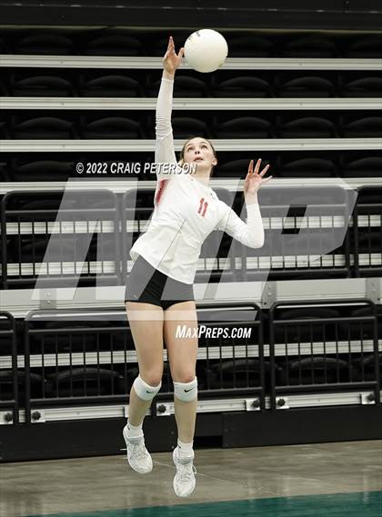 Thumbnail 2 in Pleasant Grove vs. Mountain Ridge (UHSAA 6A Quarterfinal) photogallery.