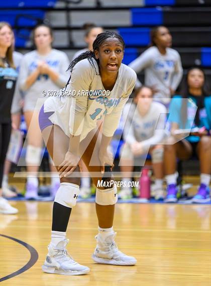 Thumbnail 3 in Cox Mill @ Lake Norman photogallery.