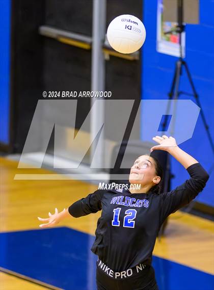 Thumbnail 1 in Cox Mill @ Lake Norman photogallery.