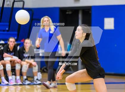 Thumbnail 3 in Cox Mill @ Lake Norman photogallery.