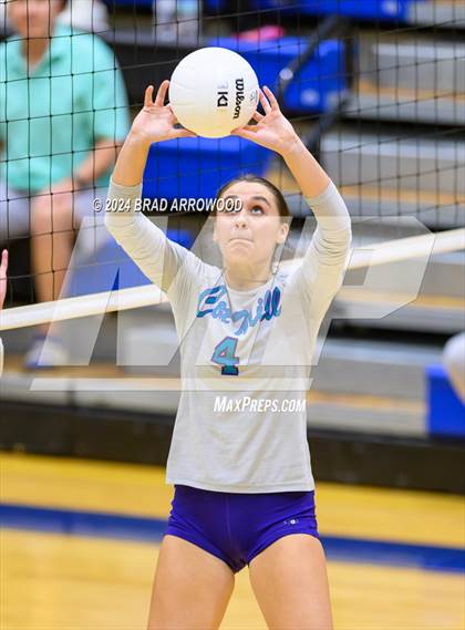 Thumbnail 3 in Cox Mill @ Lake Norman photogallery.