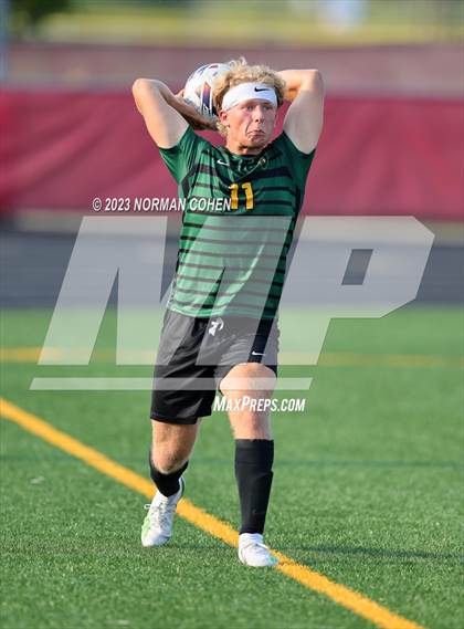 Thumbnail 3 in Lake Zurich @ Glenbrook North photogallery.