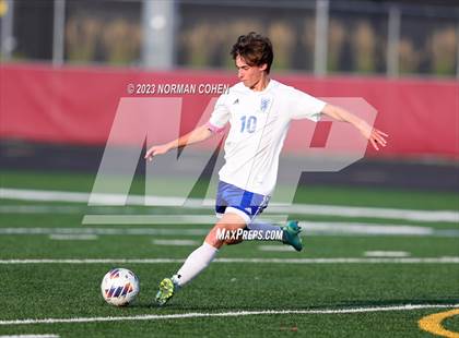Thumbnail 3 in Lake Zurich @ Glenbrook North photogallery.