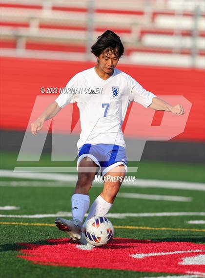 Thumbnail 3 in Lake Zurich @ Glenbrook North photogallery.