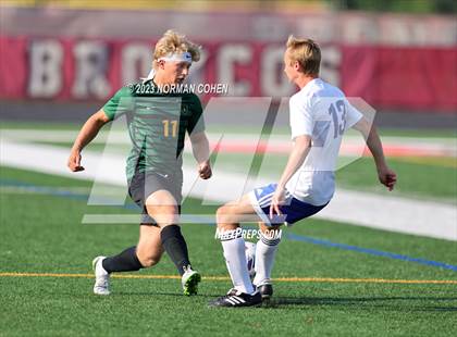 Thumbnail 1 in Lake Zurich @ Glenbrook North photogallery.