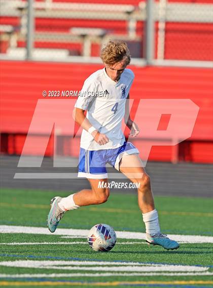 Thumbnail 2 in Lake Zurich @ Glenbrook North photogallery.