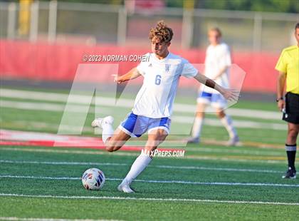 Thumbnail 2 in Lake Zurich @ Glenbrook North photogallery.