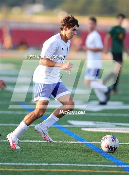 Thumbnail 1 in Lake Zurich @ Glenbrook North photogallery.