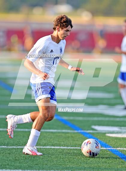 Thumbnail 3 in Lake Zurich @ Glenbrook North photogallery.
