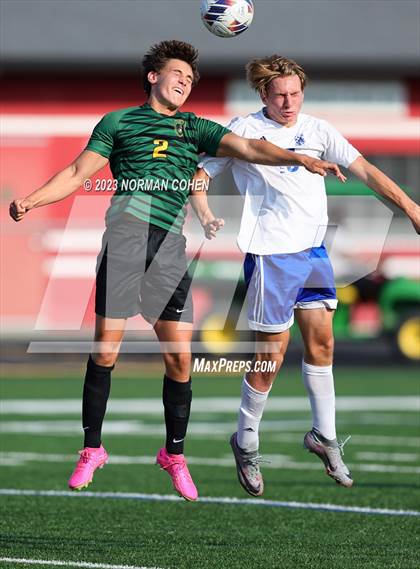 Thumbnail 3 in Lake Zurich @ Glenbrook North photogallery.